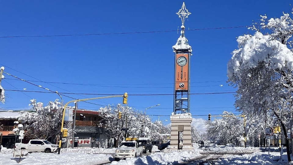 (0)