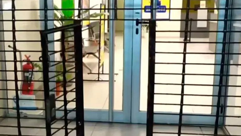 (0)